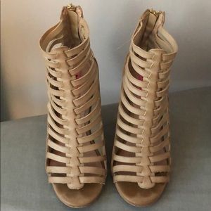 Betsey Johnson shoes size 8